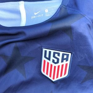 Nike Men's USA soccer jersey XL euc